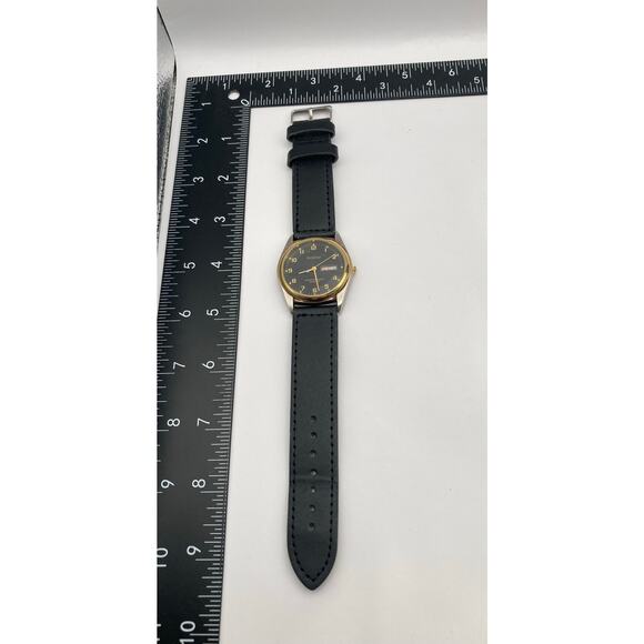 VTG Armitron 20/1143xl Day Date Mens Watch 36mm - Fresh Battery - Adjustable WR - Picture 9 of 11